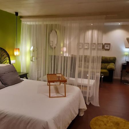 Studio 7 Simancas Luaran gambar